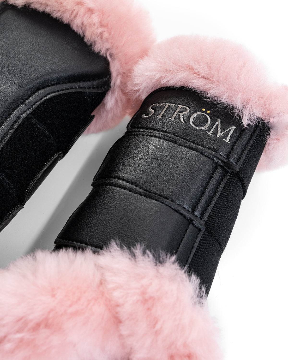 Ström Switch Lined Brushing Boots - Blush